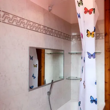 Locazione Turistica Lake View Apartment *